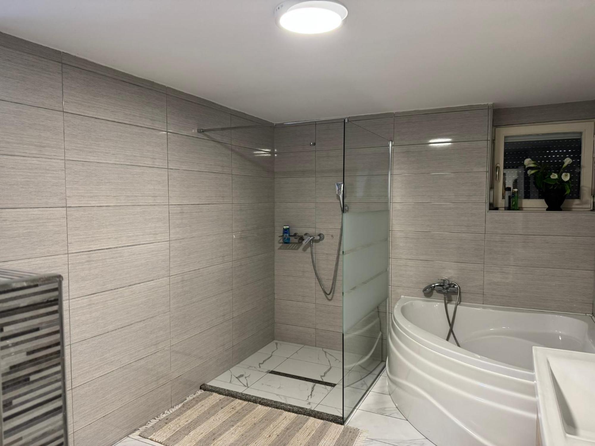 Vila S Bazenom Deluxe - Gti Zagreb Ngoại thất bức ảnh